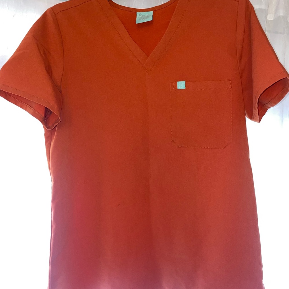 One Pocket Scrub Top-Garde Malade